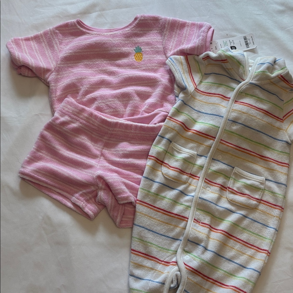 Updated** Swim cover up bundle 2 sets CARTERS GAP baby White with Stripes